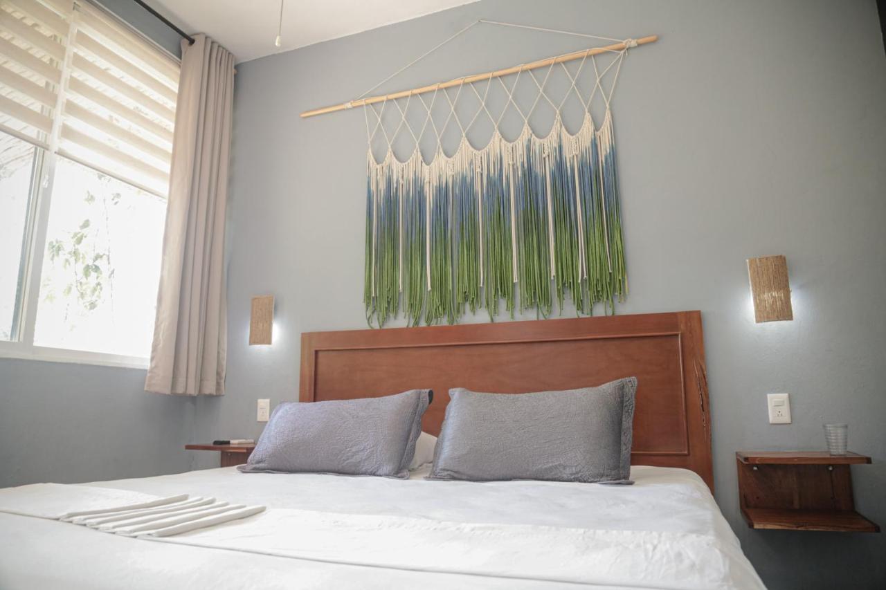 בקאלאר Hotel Makaaba Eco-Boutique מראה חיצוני תמונה A wall hanging