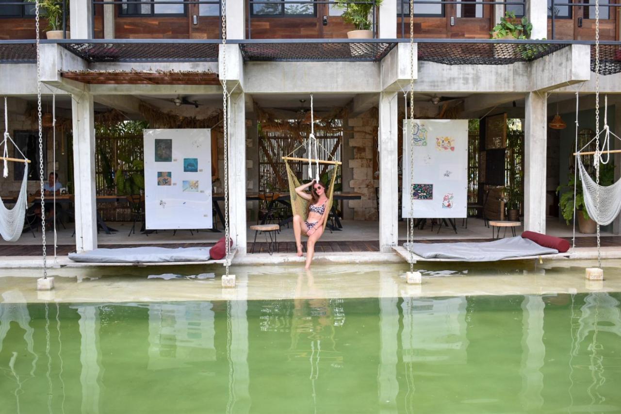 בקאלאר Hotel Makaaba Eco-Boutique מראה חיצוני תמונה The swimming pool at the hotel