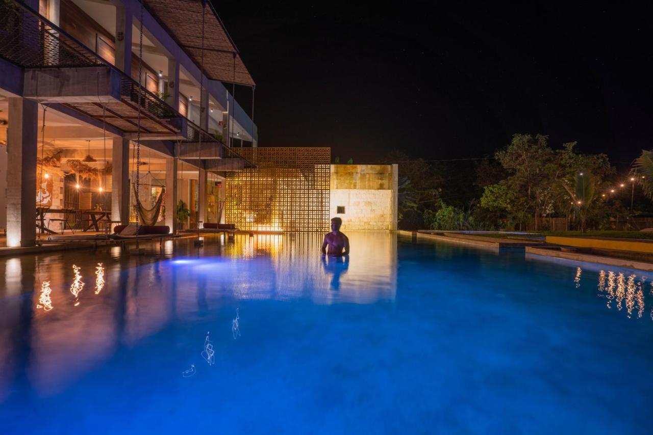 בקאלאר Hotel Makaaba Eco-Boutique מראה חיצוני תמונה The swimming pool at the hotel