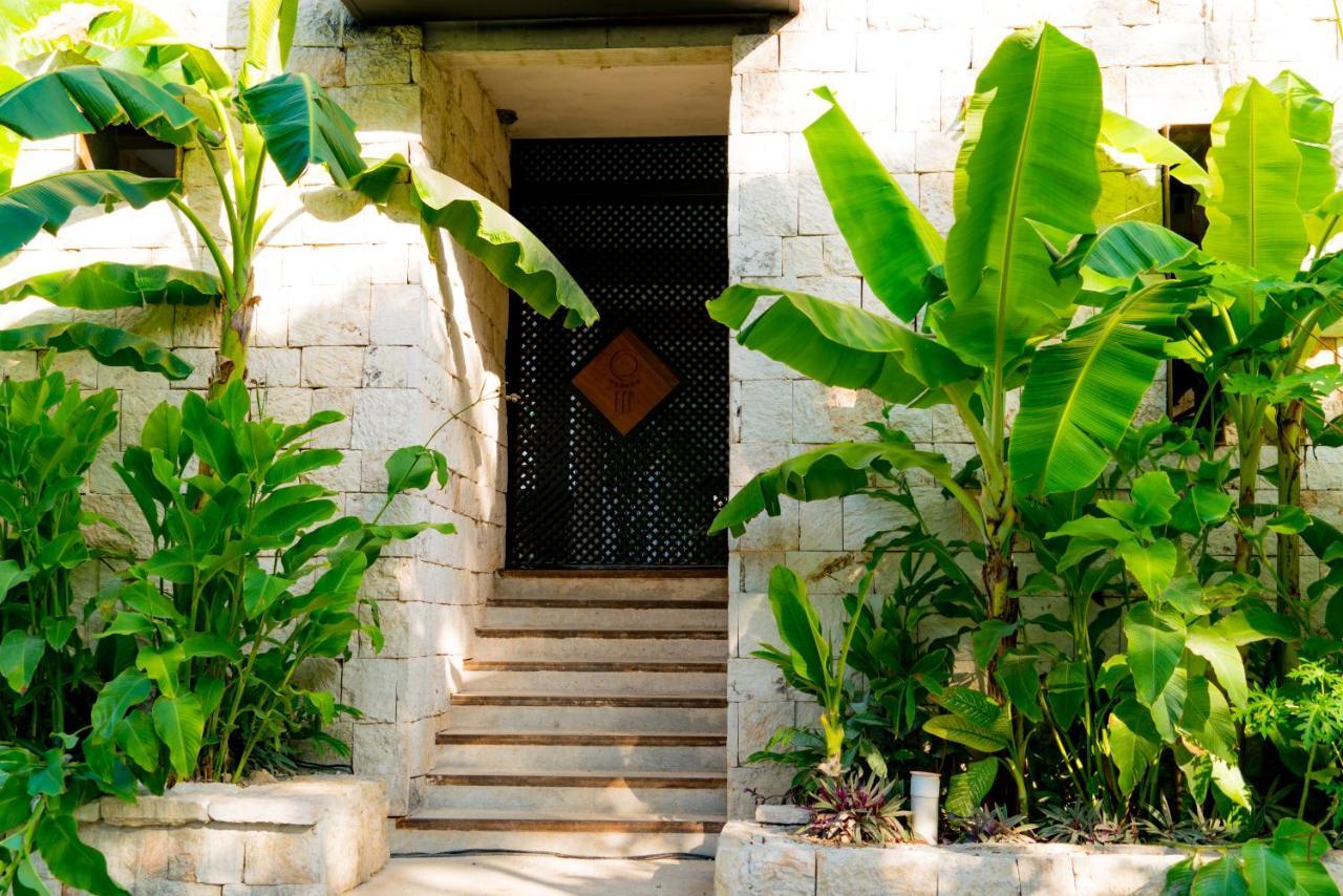 בקאלאר Hotel Makaaba Eco-Boutique מראה חיצוני תמונה Entrance to the house