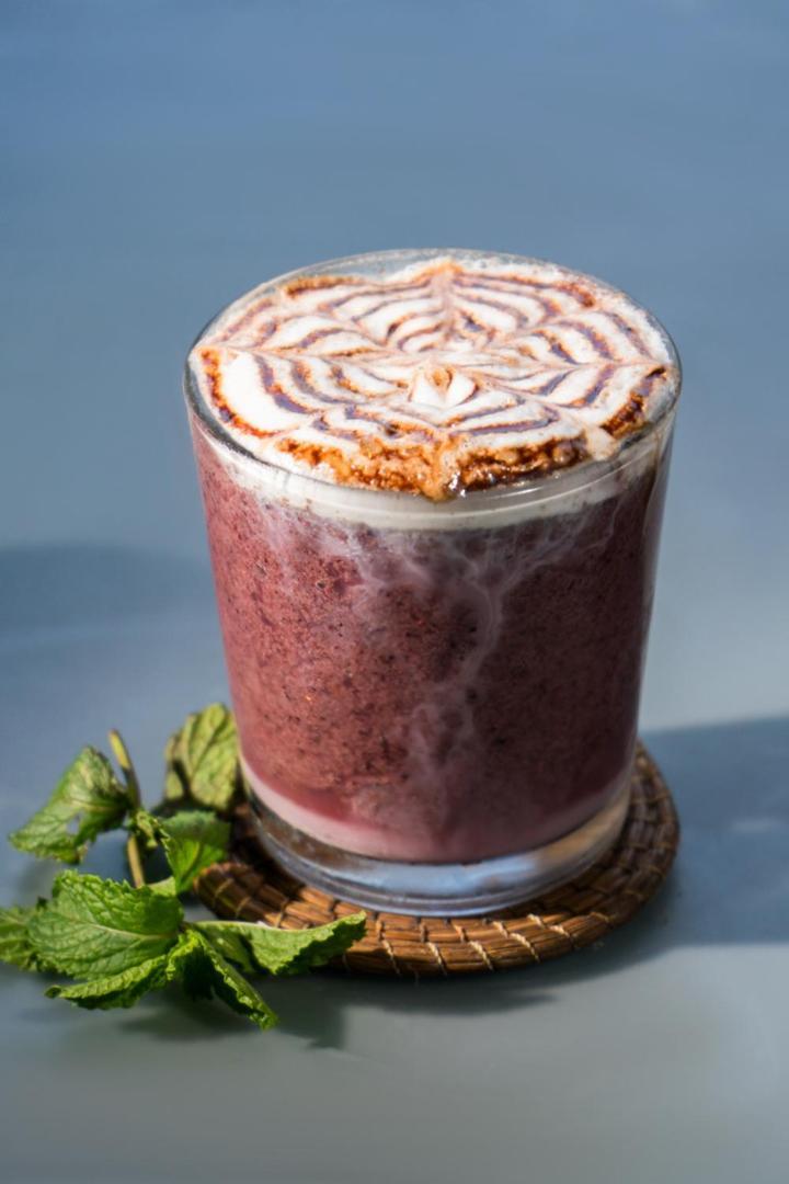 בקאלאר Hotel Makaaba Eco-Boutique מראה חיצוני תמונה A blueberry smoothie