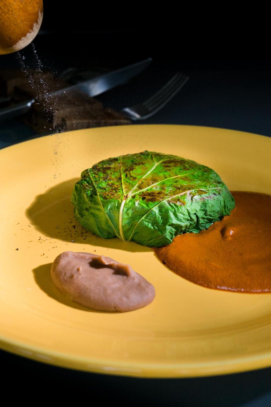 בקאלאר Hotel Makaaba Eco-Boutique מראה חיצוני תמונה A cabbage steak